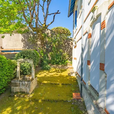 Jeanne D'arc-1 By Interhome Saint-Palais-sur-Mer